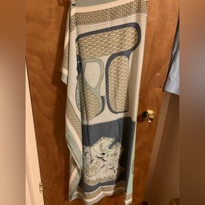 Elegant Patterned Scarf large size solucell cotton super soft hand NWOT